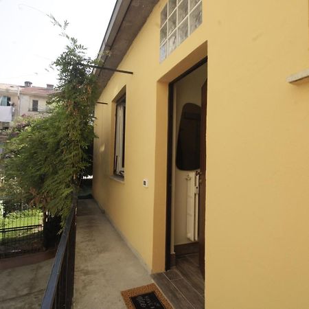Elegante Suite Con Giardino In Centro Storico Pawia Zewnętrze zdjęcie